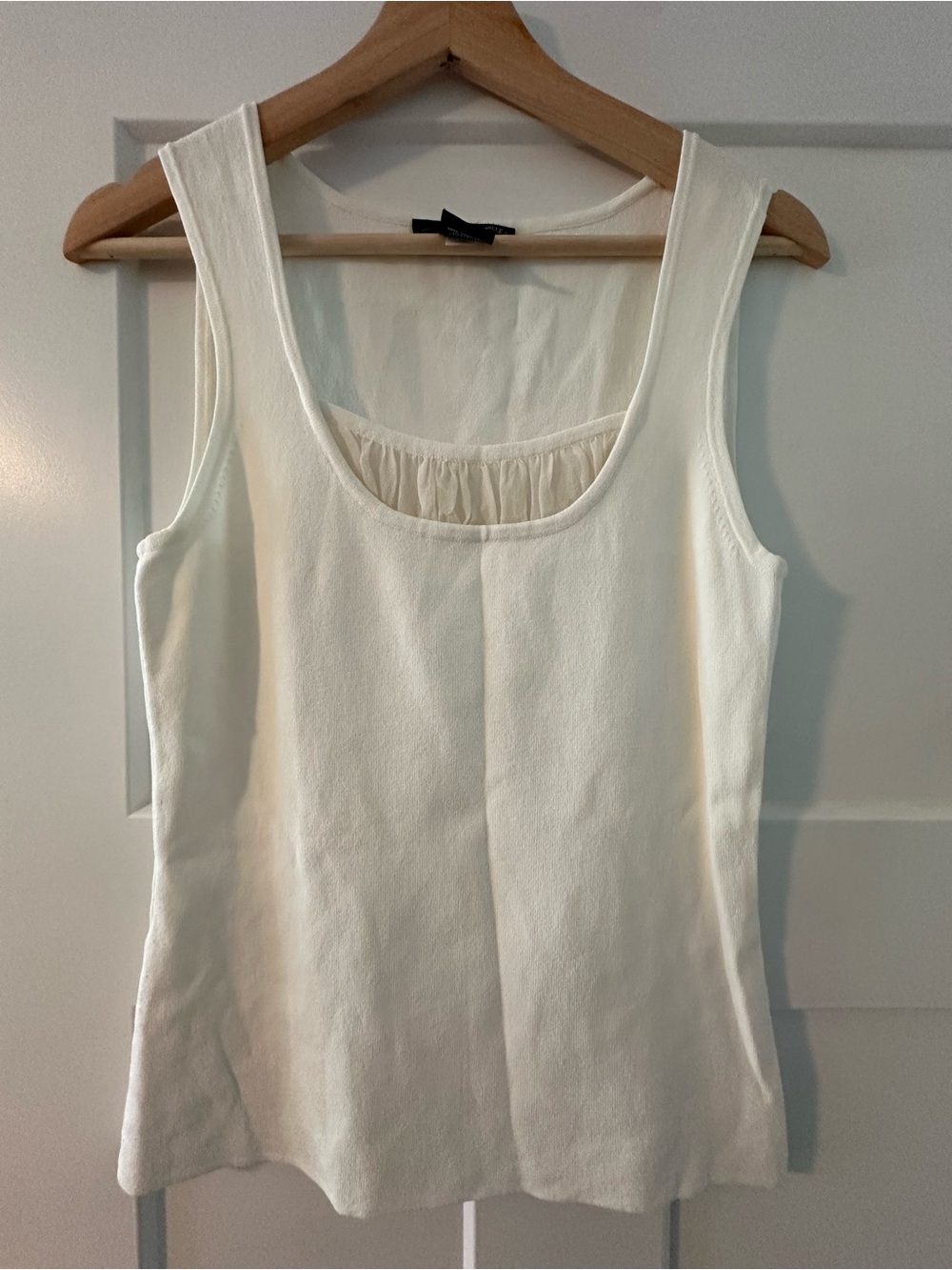 Willi Smith Ivory Scoop Neck Tank Top